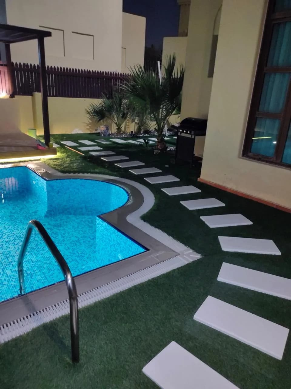 Pergola & Artificial Grass in Khalifa City — Photo 16